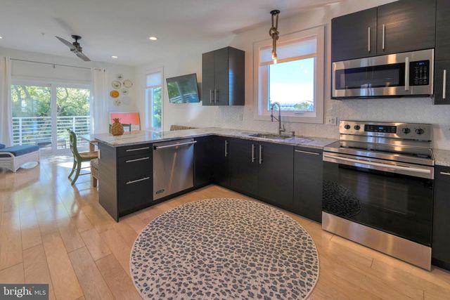 205 E SAVANNAH RD, Lewes, DE 19958