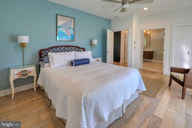 205 E SAVANNAH RD, Lewes, DE 19958