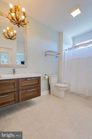 205 E SAVANNAH RD, Lewes, DE 19958