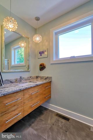 205 E SAVANNAH RD, Lewes, DE 19958