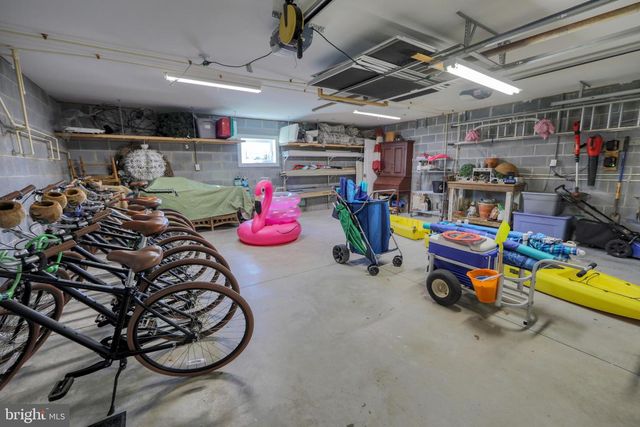 205 E SAVANNAH RD, Lewes, DE 19958