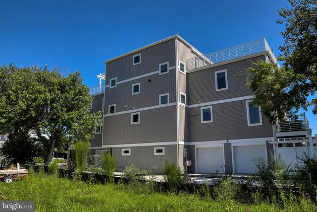 205 E SAVANNAH RD, Lewes, DE 19958