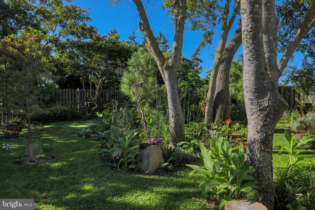 205 E SAVANNAH RD, Lewes, DE 19958