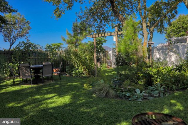 205 E SAVANNAH RD, Lewes, DE 19958