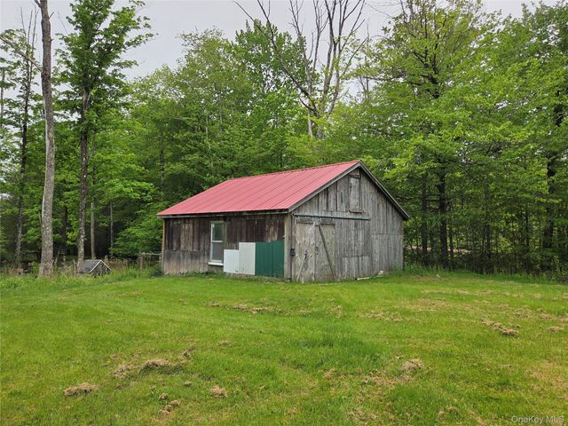 125 Zimmerman Road, Loch Sheldrake, NY 12733