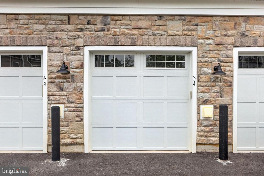 Image 23 of property listing at 212 SWITCHGRASS WAY #34, Chester, MD 21619