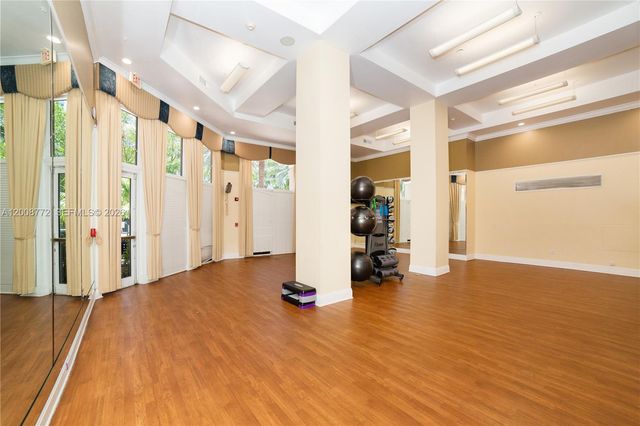 17145 N Bay Rd 4102, Sunny Isles Beach, FL 33160