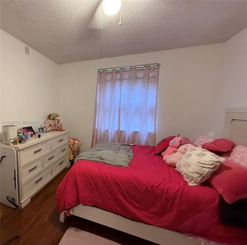 17145 N Bay Rd 4102, Sunny Isles Beach, FL 33160