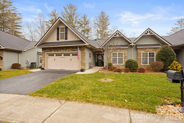 26 Winding Trail Drive, Hendersonville, NC 28791