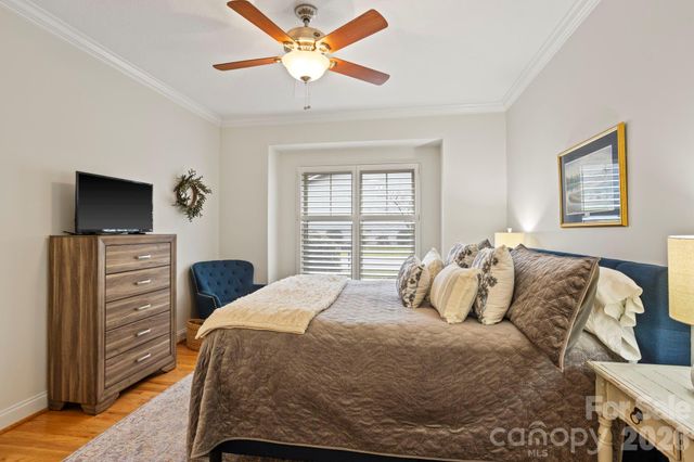 26 Winding Trail Drive, Hendersonville, NC 28791