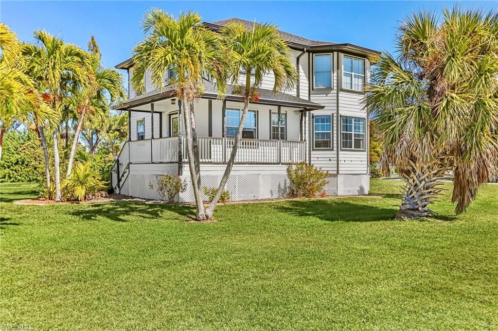 2420 Poinciana AVE, St. James City, FL 33956