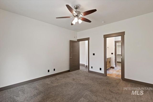 10168 W Whitecrest St, Star, ID 83669