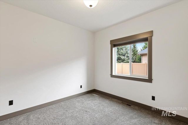 10168 W Whitecrest St, Star, ID 83669