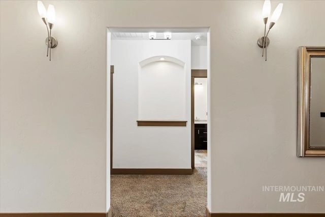 10168 W Whitecrest St, Star, ID 83669