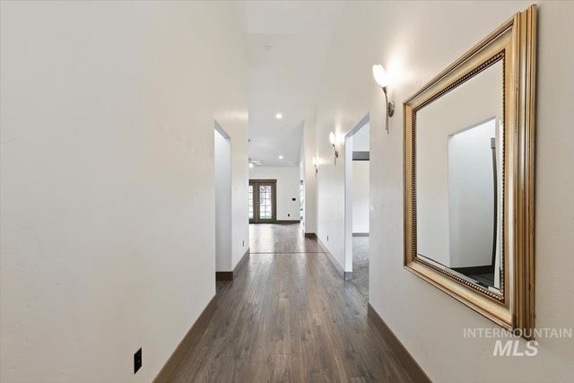 10168 W Whitecrest St, Star, ID 83669