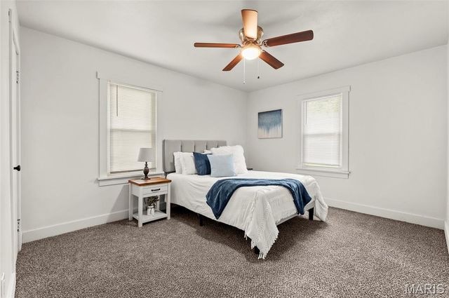 9 W Woodland Drive, East Alton, IL 62024