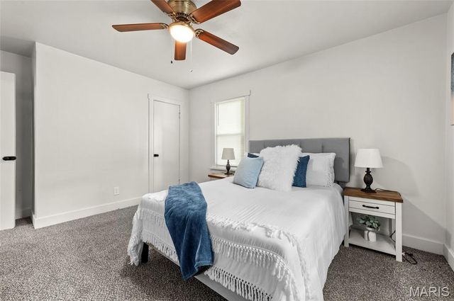 9 W Woodland Drive, East Alton, IL 62024