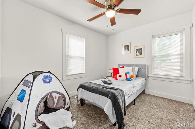 9 W Woodland Drive, East Alton, IL 62024