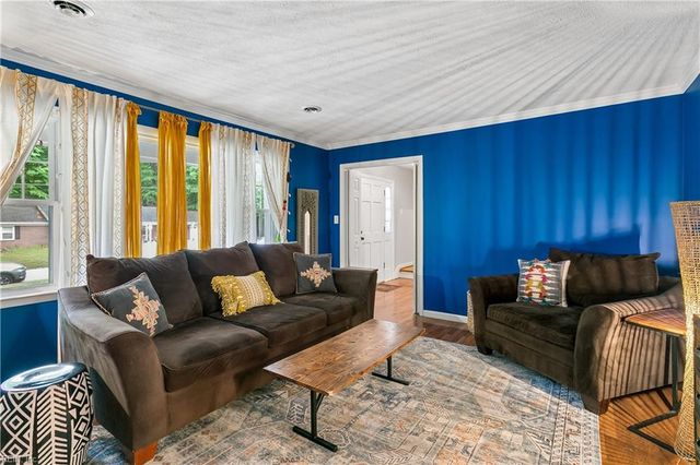 8 Settlers LN, Williamsburg, VA 23188