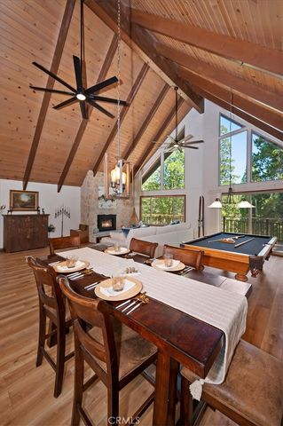 260 El Dorado Drive, Lake Arrowhead, CA 92352