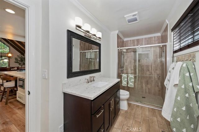260 El Dorado Drive, Lake Arrowhead, CA 92352