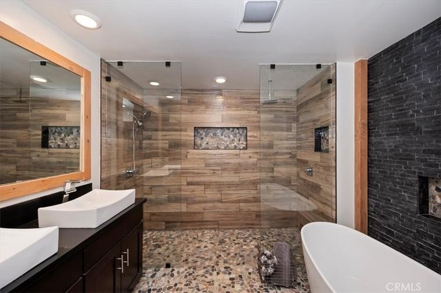 260 El Dorado Drive, Lake Arrowhead, CA 92352