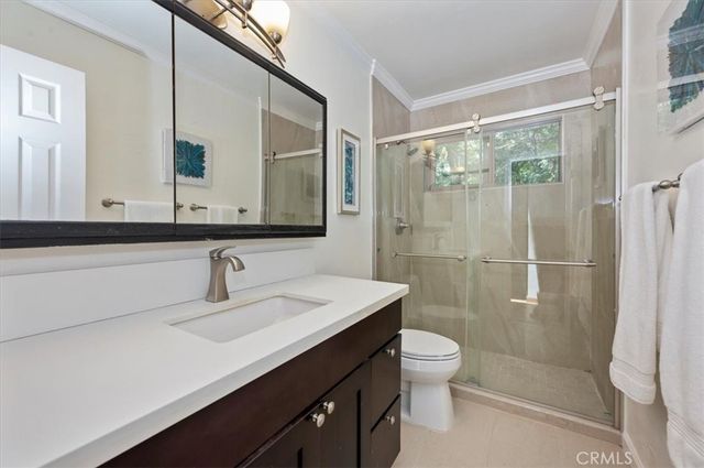 260 El Dorado Drive, Lake Arrowhead, CA 92352