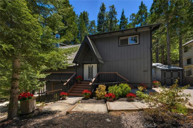 260 El Dorado Drive, Lake Arrowhead, CA 92352
