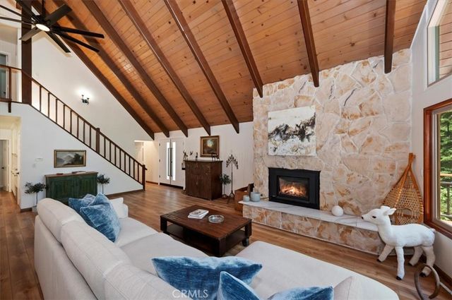 260 El Dorado Drive, Lake Arrowhead, CA 92352