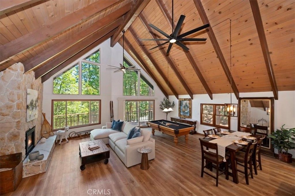 260 El Dorado Drive, Lake Arrowhead, CA 92352
