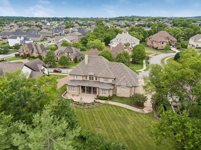 201 Higginson Pl, S, Gallatin, TN 37066