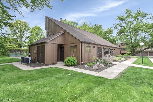 33803 Electric Boulevard C22, Avon Lake, OH 44012