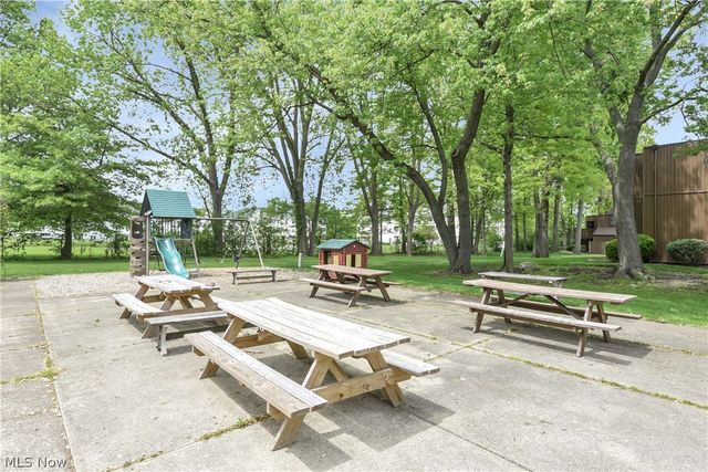 33803 Electric Boulevard C22, Avon Lake, OH 44012