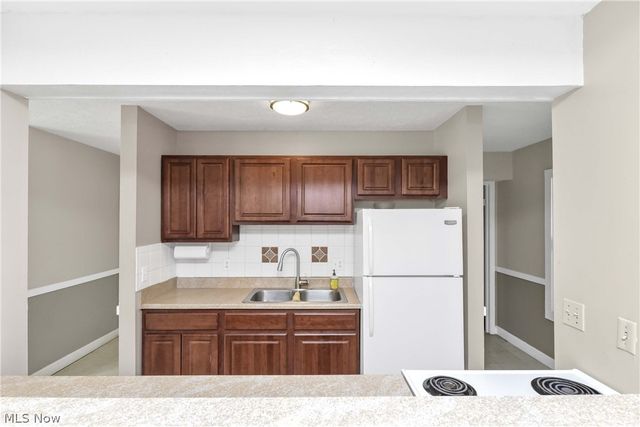 33803 Electric Boulevard C22, Avon Lake, OH 44012