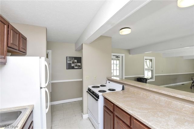 33803 Electric Boulevard C22, Avon Lake, OH 44012