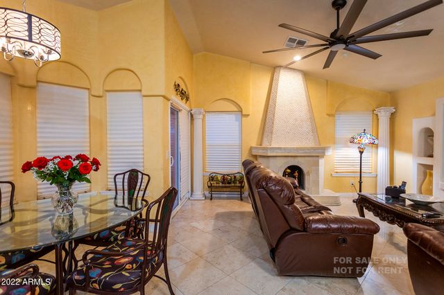 743 W FOLLEY Street, Chandler, AZ 85225