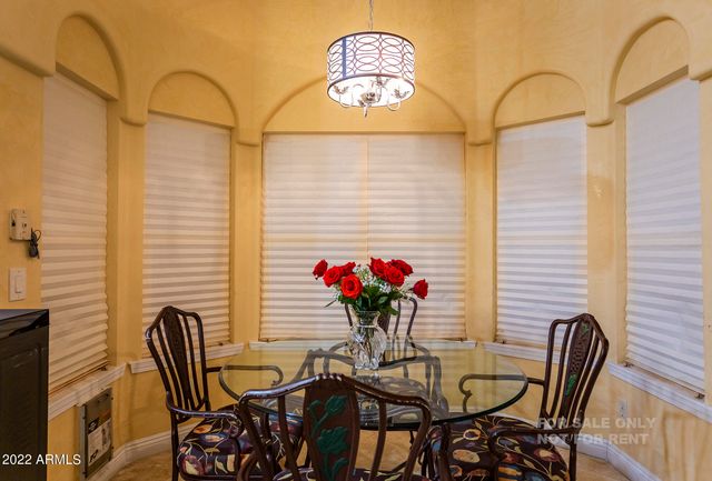 743 W FOLLEY Street, Chandler, AZ 85225