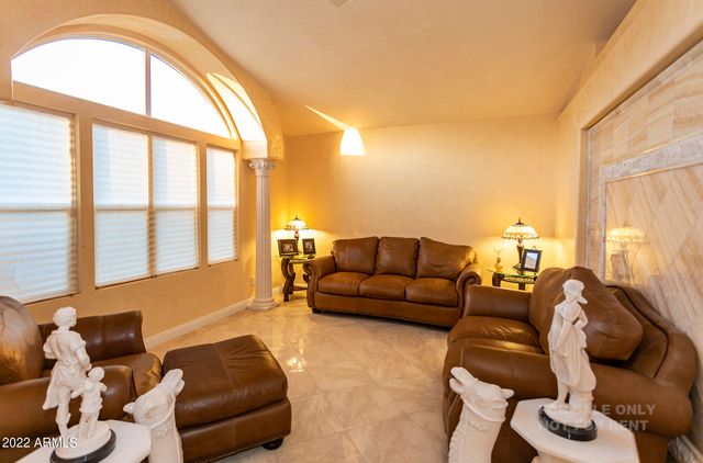 743 W FOLLEY Street, Chandler, AZ 85225
