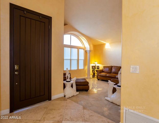 743 W FOLLEY Street, Chandler, AZ 85225