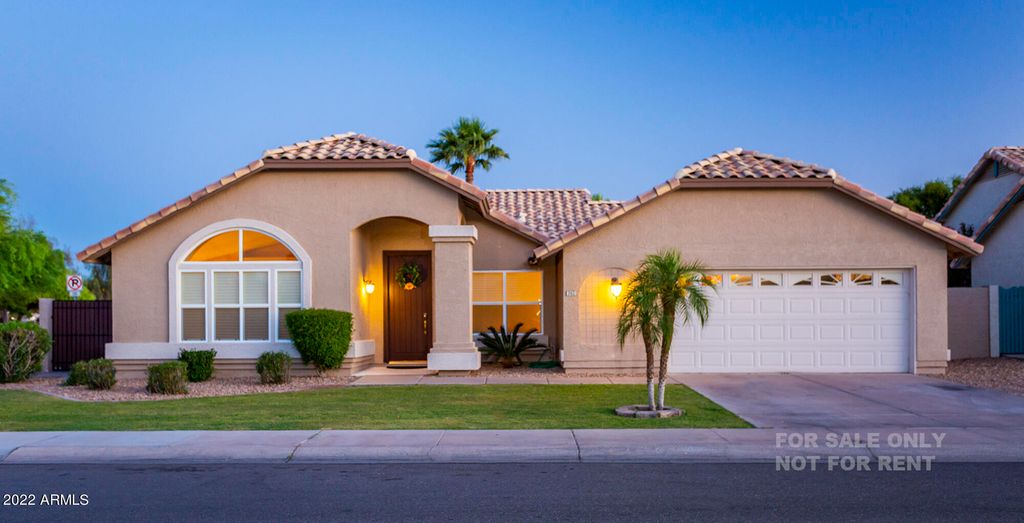 743 W FOLLEY Street, Chandler, AZ 85225