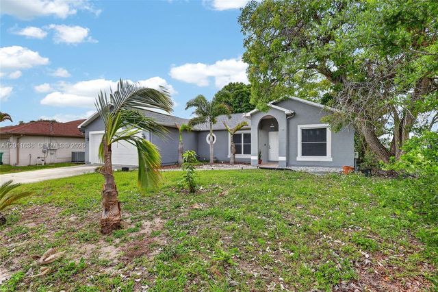 3936 SW Jarmer Rd, Port St. Lucie, FL 34953