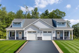 5 Cameron Court # 5, Hampstead, NH 03841