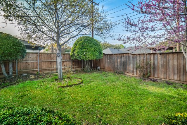 6017 Davenport Road, Dallas, TX 75248