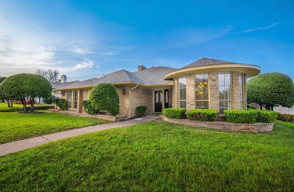 6017 Davenport Road, Dallas, TX 75248