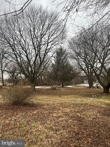 2130 GAP NEWPORT PIKE, Cochranville, PA 19330