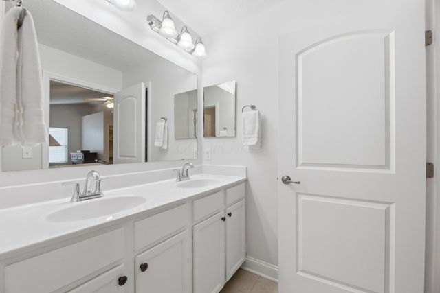 156 Sandrala Drive, 26, Reynoldsburg, OH 43068