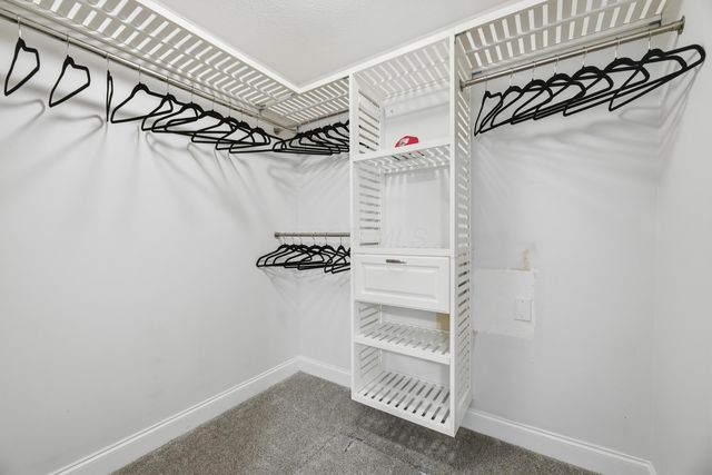 156 Sandrala Drive, 26, Reynoldsburg, OH 43068