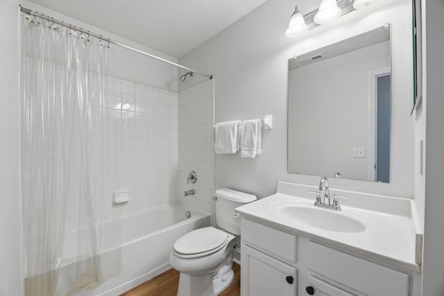 156 Sandrala Drive, 26, Reynoldsburg, OH 43068