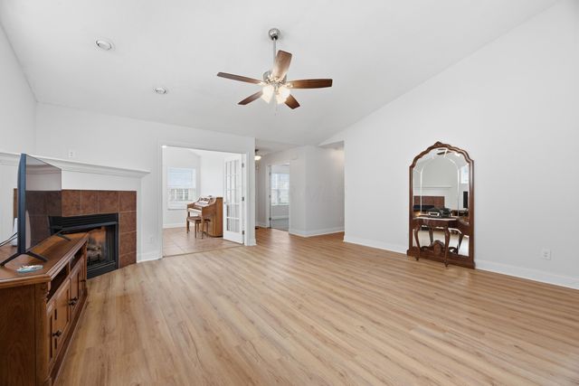 156 Sandrala Drive, 26, Reynoldsburg, OH 43068