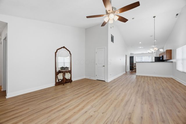 156 Sandrala Drive, 26, Reynoldsburg, OH 43068